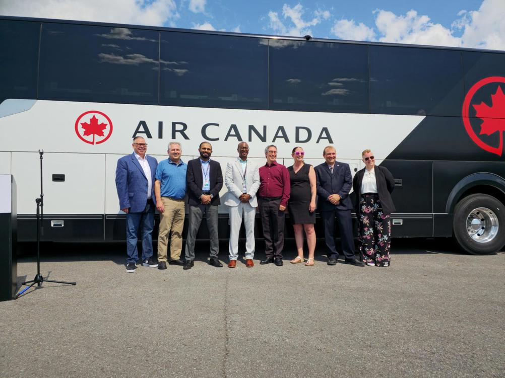 From left to right: Craig Desjardins, City of Kingston; Councillor Paul Chaves; Rizwan Qadir, Landline; Bernard Tavernier, Air Canada; Deputy Mayor Vincent Cinanni; Councillor Wendy Stephen; Aron Winterstein, City of Kingston; Carli Mitchell, City of Kingston.